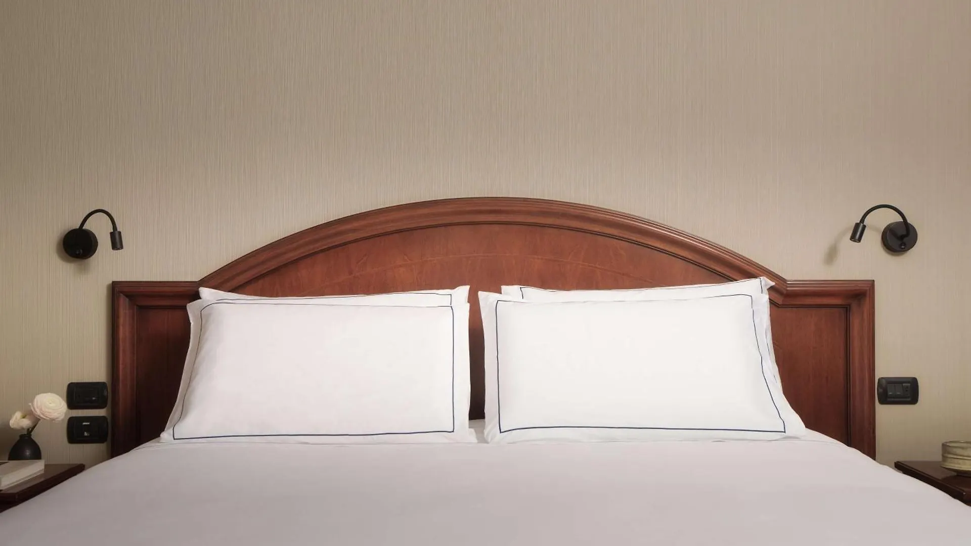 Worldhotel Casati 18 Μιλάνο 4*,