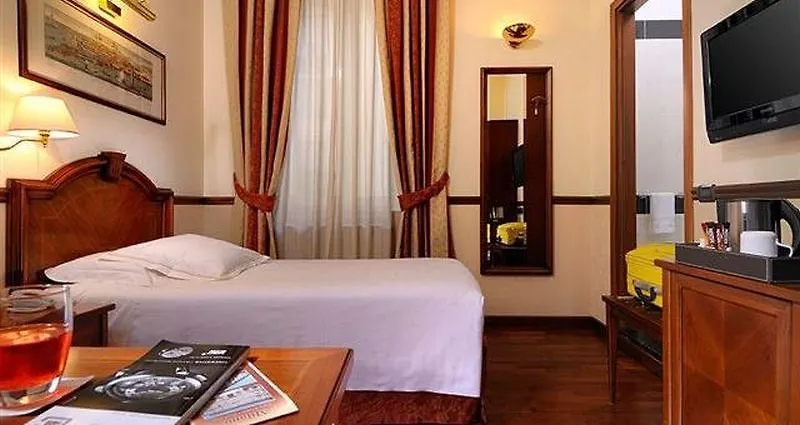 Worldhotel Casati 18 Μιλάνο 4*,